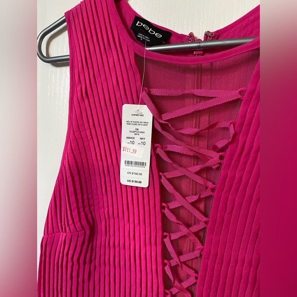 NWT bebe pleated chiffon type material pink dress size 10 - Picture 5 of 6
